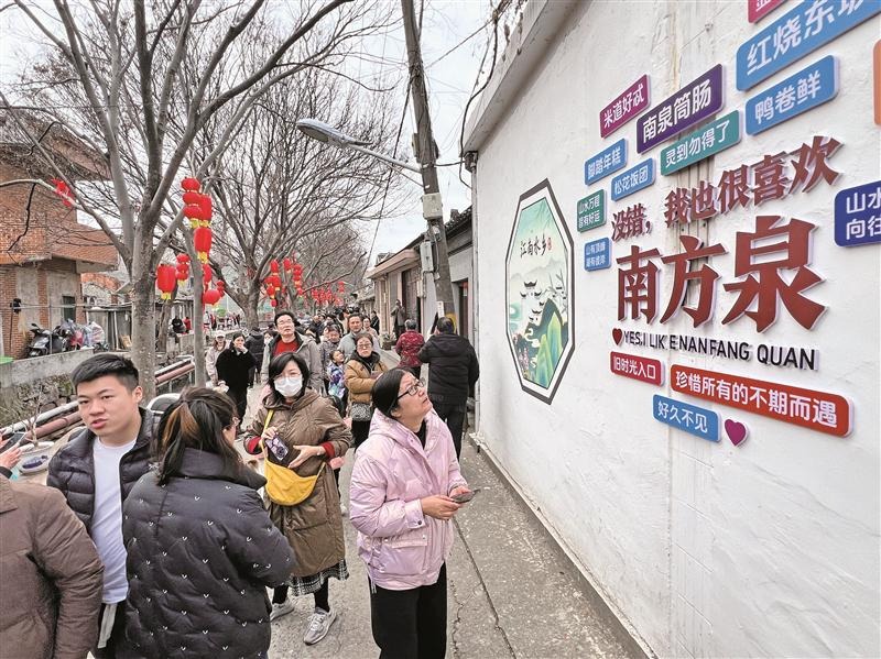 S1帶火的這條老街，來(lái)找“生意”的人多了